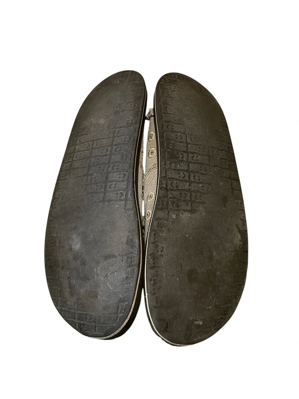 Sanuk Men's Frayed Canvas Slip-On Boat Shoes in Light Gray with Black Sole